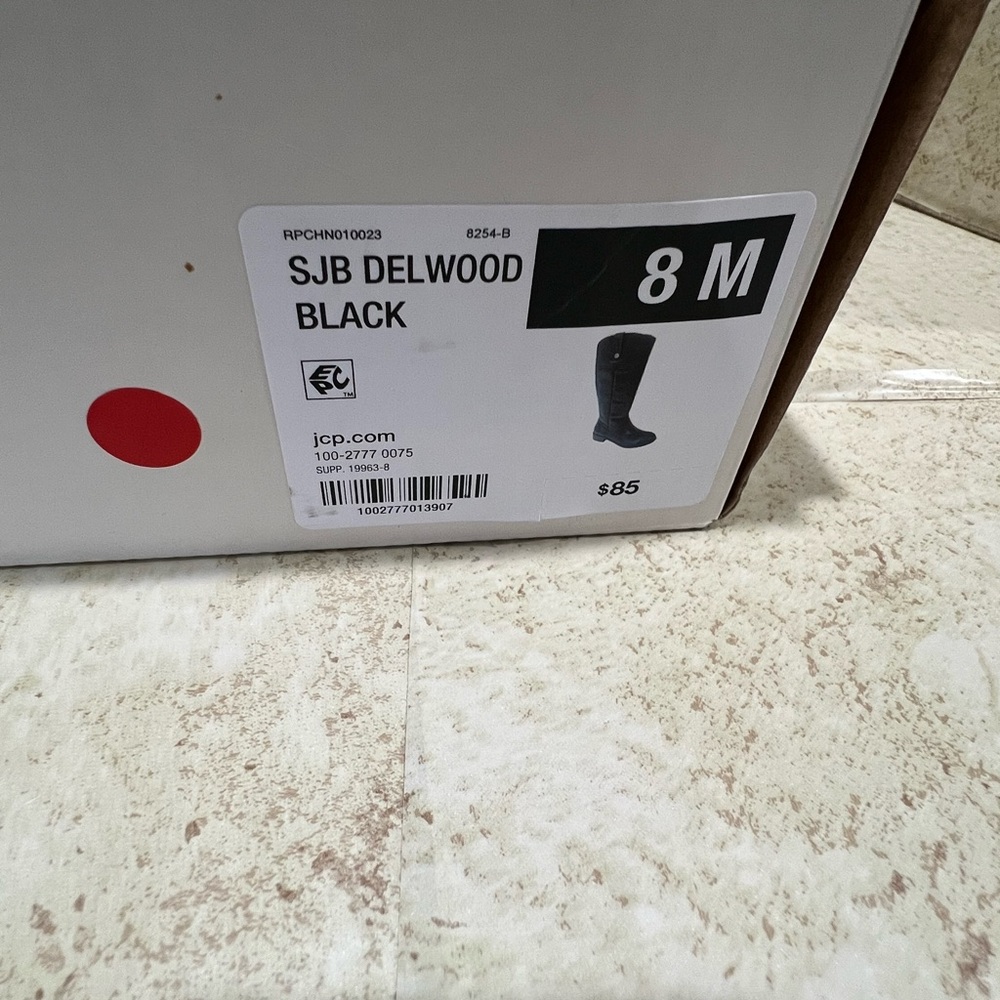 St johns bay Delwood women black boots size 8. NWOT - Picture 13 of 13